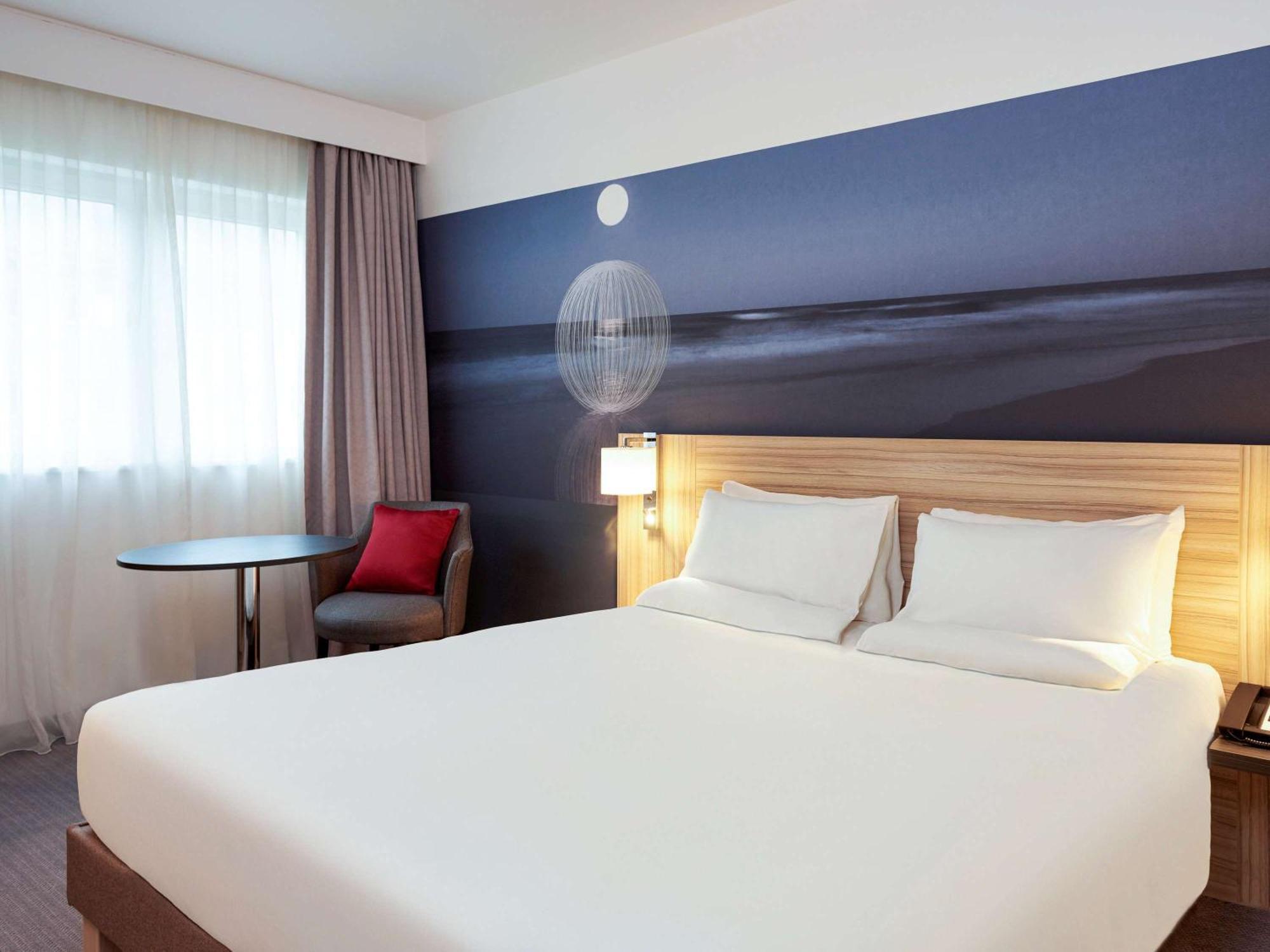 Novotel London Stansted Airport Stansted Mountfitchet Eksteriør bilde